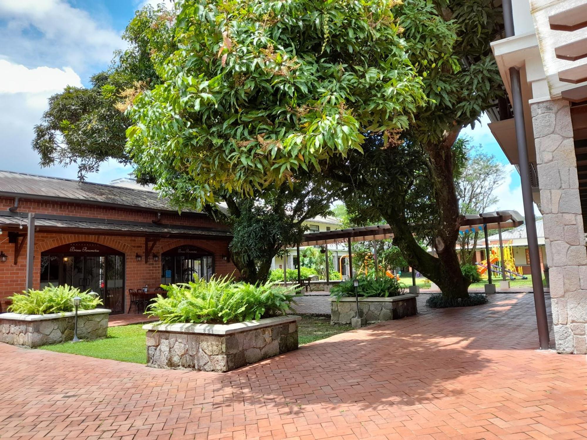 Paseo Suites El Valle, Luxury Apartments El Valle de Anton Exterior photo