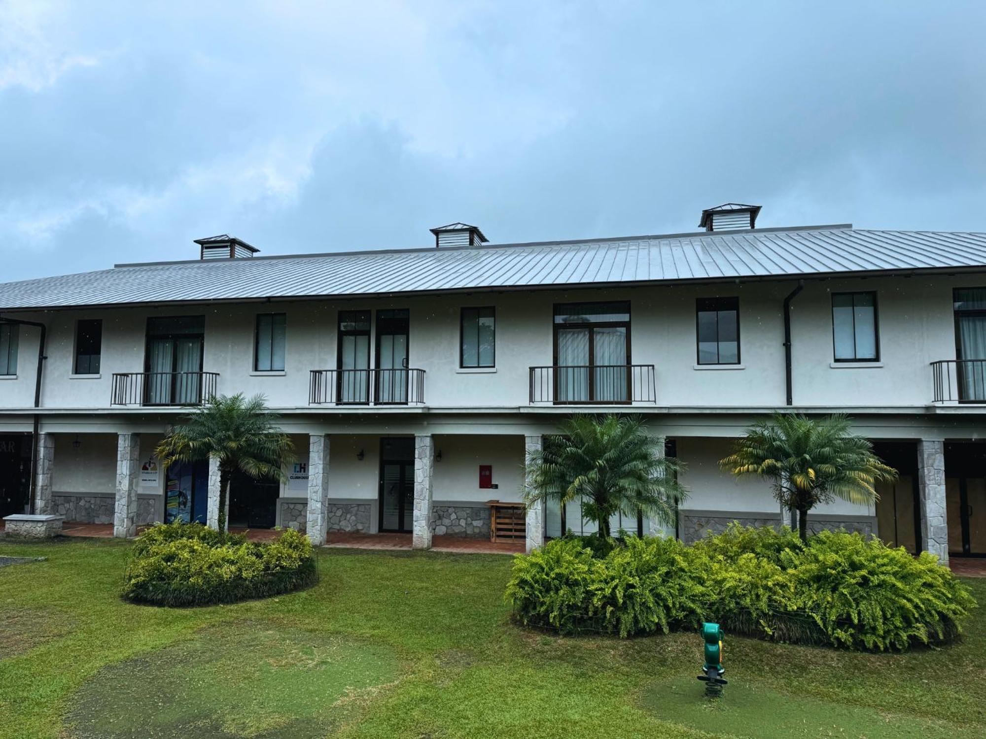 Paseo Suites El Valle, Luxury Apartments El Valle de Anton Exterior photo
